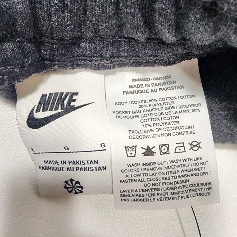 Nike NSW Sportswear Move To Zero Fleece Shorts Men's Size Large NWT DM5635-010 - Picture 9 of 10